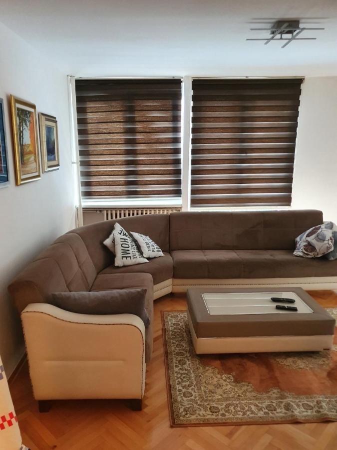 Apartment Apartman M&m *